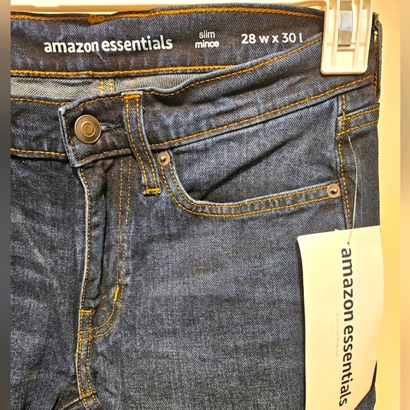 Amazon Essentials Men's Slim-Fit Stretch Jeans - Dark Wash, 28W x 30L - Picture 7 of 7